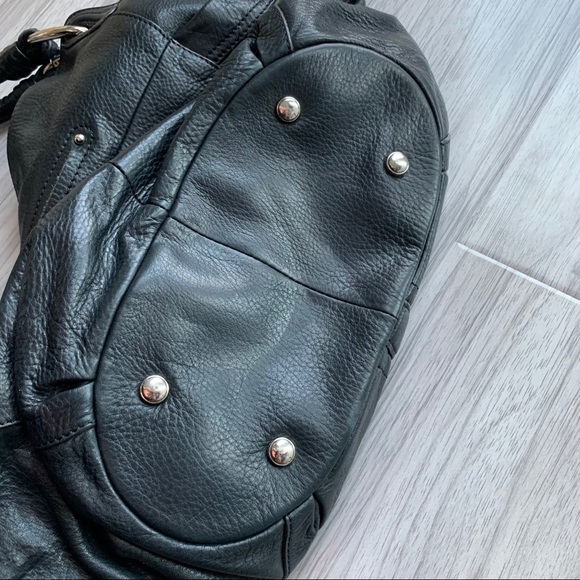 B Makowsky Black Leather Handbag - Picture 4 of 11